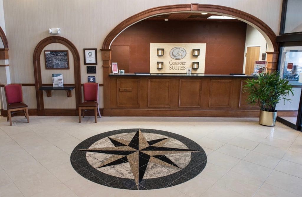 Compas Rose Floor Medallion